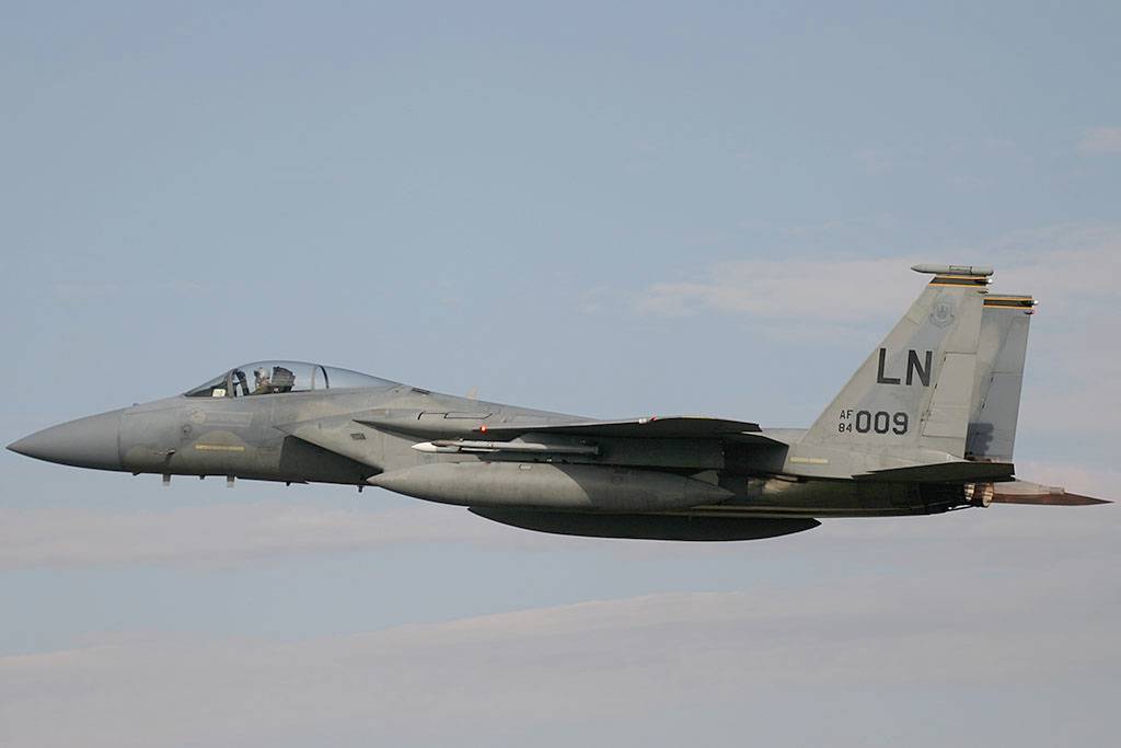 EBFS060928 84-009 F-15C USAFE LV 84-0009/LN F-15C 48FW/493FS USAFE (C) 28/09/06 Admin